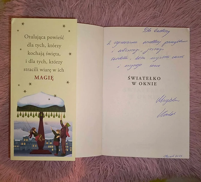 "Światełko w oknie" autorstwa Magdalena Kordel 2 swiatelko